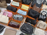 Fournisseur chinois de sacs neufs mixtes en balles, sacs à main de marque pour femmes, sacs à main solides pour femmes en balles en provenance de Chine