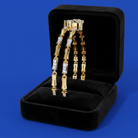 Pulsera de Cadena con Eslabones y Diamantes en Forma de Flor, Chapada en Oro de 18K, Estilo Romántico Cristiano Clásico para Mujer, Marca JURA JEWEL, 59 Corte Brillante