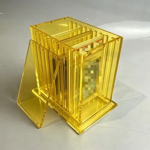 Présentoir en acrylique transparent sur mesure à 10 compartiments pour cartes gradées, idéal pour les salons de cartes à collectionner - Product Image 1