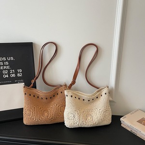 Borsa a Tracolla Fatta a Mano all'Uncinetto |   Borsa a tracolla da donna in stile boho con dettagli in perline per l'estate, la <span class=keywords><strong>spiaggia</strong></span> <span class=keywords><strong>e</strong></span> l'abbigliamento casual - Product Image 1