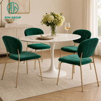 Chaise de restaurant d'hôtel sans accoudoirs Ron Group, moderne, de luxe, commerciale, personnalisée, en velours, avec cannelures verticales et pieds en métal doré