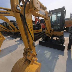 Komatsu PC35MR 3.5ton excavatrice sur chenilles utilisée pour le creusement de jardin agricole machine d'occasion avec certificat CE/EPA - Product Image 1
