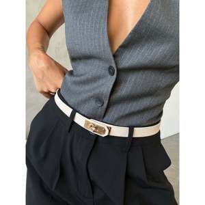 Ceinture élégante en cuir synthétique pour femmes, avec boucle de verrouillage, ceinture élastique fine pour tenue de mariage et de cérémonie - Product Image 1