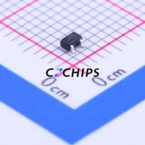 Original et nouveau MAX803TEXR + T SC-70-3 Circuit intégré IC puce PMIC moniteur et réinitialisation IC - Product Image 1