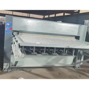 Machine hydraulique de presse à chaud de panneau de particules de plastique pour le plastique écrasé HDPE