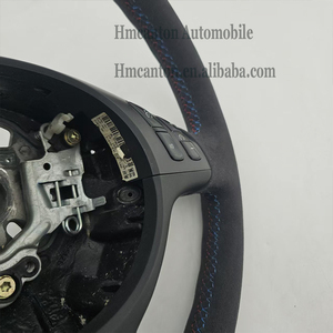 Volante Deportivo en Oferta con Franja Roja Superior de Alcántara para BMW E46 - Product Image 2