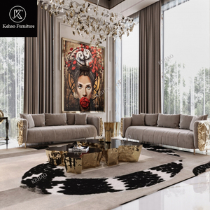 Sofá Moderno de Lujo de Terciopelo con Respaldo de Latón Forjado a Mano, Carcasa Artística de Metal Fundido, Sofá de 3 Plazas para Sala de Estar de Villa de Alta Gama - Product Image 1