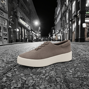 Sneakers de luxe pour hommes de créateur japonais, noir pur, chic, en caoutchouc, chaussures de tennis à lacets, doublure en mesh, prix d'usine EVA - Product Image 3