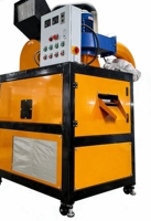 Petite machine à granuler les fils de cuivre avec moteur pour le recyclage automatique des câbles usagés 100-180 kg/h