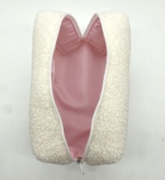 Sac de beauté en fausse fourrure tendance, pochette à maquillage portable personnalisée avec fermeture éclair, sac cosmétique en peluche avec poignée en cuir – Vente chaude