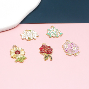 Bijoux en alliage <span class=keywords><strong>de</strong></span> zinc plaqué or pour bricolage, accessoires <span class=keywords><strong>de</strong></span> fabrication Lily Rose Tournesol <span class=keywords><strong>Fleur</strong></span> <span class=keywords><strong>de</strong></span> jasmin Pendentif émaillé Charme pour collier - Product Image 5