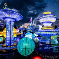 Lanterne géante d'extérieur imperméable en soie sur le thème de l'espace, OVNI, planète, pour la décoration immersive des parcs à thème