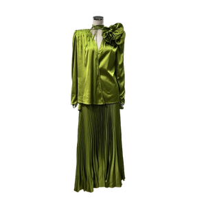 Conjunto de ropa informal para mujer, <span class=keywords><strong>hombreras</strong></span> de satén de dos piezas, broche de flor grande, <span class=keywords><strong>blusa</strong></span>, falda larga plisada, traje sólido - Product Image 2