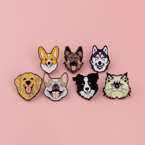 Spilla personalizzata con spilla per cani in varie leghe in smalto per cuccioli per amanti degli animali domestici - Product Image 1