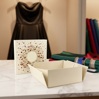 Boîte cadeau de luxe personnalisée avec couvercle et base pour l'emballage de perruques, de vêtements et de chaussures, écologique, certifiée FSC, durable, recyclable