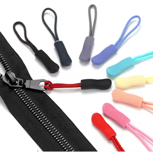 <span class=keywords><strong>2025</strong></span> xu hướng mới tùy chỉnh đầy màu sắc PVC dây kéo puller đầu và cao su nhựa dây kéo Thanh trượt cho hàng may mặc - Product Image 2