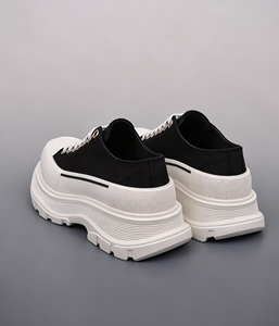 Chaussures de marche décontractées de luxe en toile noire et blanche à plateforme, à lacets, avec semelle épaisse, pour hommes et femmes, idéales au quotidien - Product Image 3