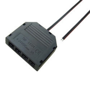 ขั้วต่อแบบเสียบใช้งานได้ทันที QUANWEI แบบ 2 ขั้ว ตัวผู้ ตัวเมีย 12v สำหรับไฟ LED ใต้ตู้ พอร์ตเชื่อมต่อไดรเวอร์ LED หลายพอร์ต 3 พอร์ต - Product Image 4