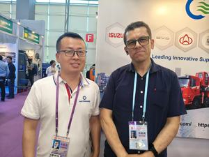 Conjunto de amortiguador delantero del chasis (SAX)WG9925680031 Accesorios para camiones Piezas de automóviles HOWO SINOTRUK Camiones pesados - Product Image 4