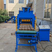 Hby 4-10 Machine de moulage de blocs d'argile de terre à emboîtement hydraulique entièrement automatique pour la fabrication de briques en Ouganda au Mexique