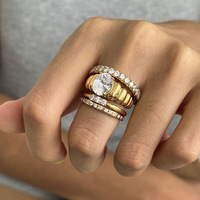 Set Cincin Tumpuk 4Pcs Baja Tahan Karat 316L Wanita Berlapis Emas Oval Zirkon Bertekstur Cincin Tumpuk Tahan Air Set Perhiasan