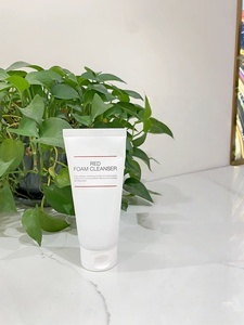 Limpiador Facial Medicube Red Foam, el Más Vendido, Limpiador Profundo, Hidratante, con Vitamina C, Anti-Espinillas, Anti-Grasa - Product Image 4