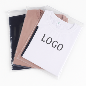 ถุงซิปพลาสติกใสแบบรีไซเคิลได้สำหรับจัดเก็บเสื้อผ้า พิมพ์ลายดิจิทัลได้ตามต้องการ - Product Image 1