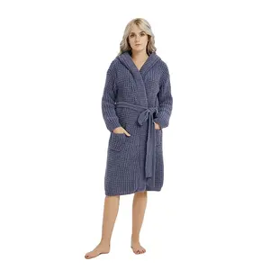 Albornoz de poliéster 100% sólido suave y cómodo para mujer ropa de casa camisones <span class=keywords><strong>YLY</strong></span> - Product Image 1