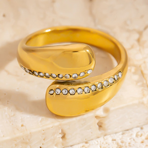 Bague géométrique plaquée or avec pavé de diamants, bijou unisexe tendance, bague pour l'index, style INS, cadeau - Product Image 2