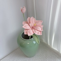 Bouquet de fleurs d'amarilles au crochet, cadeau pour elle, joli cadeau d'anniversaire, décoration d'hiver pour la maison, cadeau de pendaison de crémaillère, bulbe d'amarille
