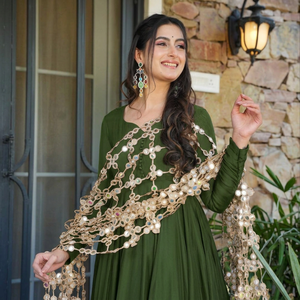 Robe longue élégante verte avec broderie chaîne et dentelle, coupe trapèze, manches longues, pour soirée, coupe classique, col en U, en polyester tissé pour femme - Product Image 6