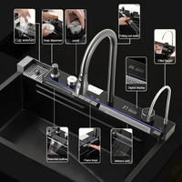 Évier de cuisine intelligent multifonction en acier inoxydable noir de luxe avec cascade moderne