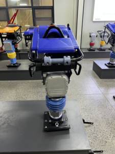 Machine de bourrage à essence de haute qualité HCR125 à bas prix - Product Image 3