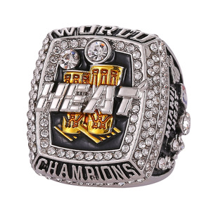 Anillo de Campeonato de Baloncesto de los Miami Heat de <span class=keywords><strong>2013</strong></span> de LeBron James, Anillo de Joyería de Moda Exquisito, Doble Chapado, Colección Conmemorativa para Fanáticos - Product Image 1