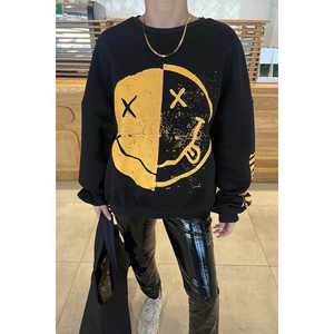 Sudadera con Capucha de Seda Negra de Alta Calidad para Mujer, Estilo Diario con Cremallera Bordada y Estampado Frontal - Product Image 5