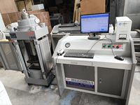 Machine d'essai de compression du béton en laboratoire 2000KN – Équipement de test de résistance du béton
