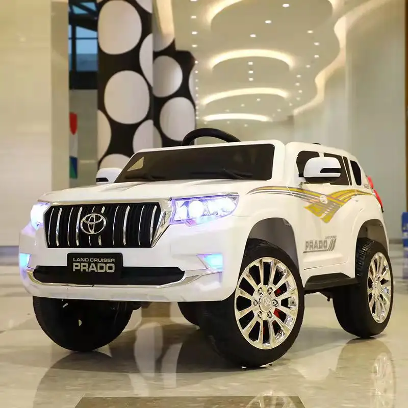 Mengendarai Mobil Mainan Isi Ulang Baterai Dioperasikan Drivable Anak Pada Motor Mobil Mainan 12 Volt Listrik