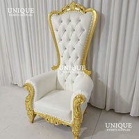 Chaise de trône en cuir doré antique moderne avec cadre en bois de luxe, canapé classique pour fête de mariage, événements, banquets, hôtels