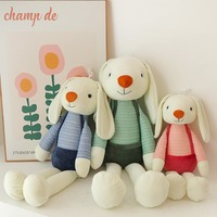 2025 dessin animé mignon longue oreille lapin en peluche jouet Animation Figure mignon doux lapin en peluche Mini animaux jouets