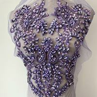 Appliques en dentelle brodée de fleurs, strass et perles pour la bordure d'épaule de robe de mariée
