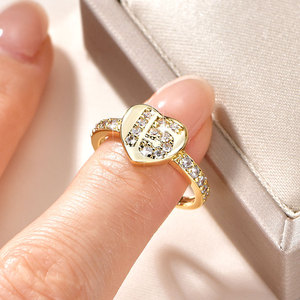 Подарок на 15-летие (Кинсеанера): Романтическое модное обручальное кольцо для женщин с прозрачным круглым цирконом 5А в форме сердца - Product Image 3