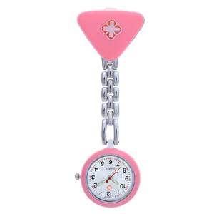 プロモーション特価販売中！おしゃれな合金製三角形漫画風看護師用腕時計（ロゴ入り）看護師・医師向け - Product Image 4