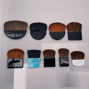 YRX Single Individual Little Cosmetic Tool Accesorio Regalo <span class=keywords><strong>Original</strong></span> Factory <span class=keywords><strong>Outlet</strong></span> Mejor precio Buena calidad <span class=keywords><strong>Maquillaje</strong></span> Little Brush - Product Image 3