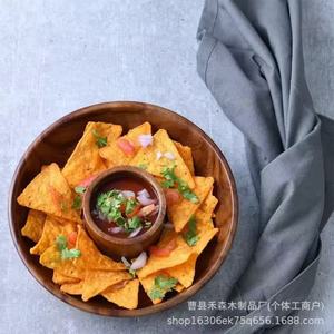 ถาดไม้อาคาเซียทำมือพร้อมชามจุ่มสำหรับเสิร์ฟในงานปาร์ตี้ - Product Image 3