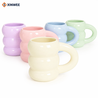 Mug à café en céramique sculptée avec anse en boucle effet bulle, couleurs pastel, idéal pour cadeaux, vente au détail, marque privée, acheteurs en gros