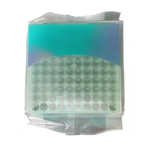 Tube de cryopréervation en plastique résistant aux basses températures pour stockage cryogénique, boîte OEM à filetage externe/interne, 1,8 ml, grille 10x10 - Product Image 2