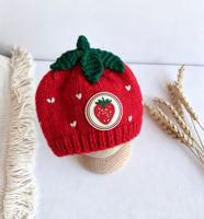 Bonnet en tricot personnalisé avec logo, adorable motif fraise, bonnet épais et chaud pour bébé par temps froid, bonnets de créateur