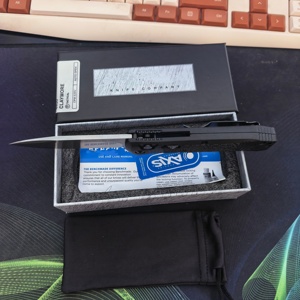 มีดพับสำหรับตั้งแคมป์รุ่น 4400 Tactical ของแท้ ด้ามจับทำจากใยไนลอนทนทาน ใบมีด S30V พกพาสะดวก ใช้ได้ทุกวัน - Product Image 2