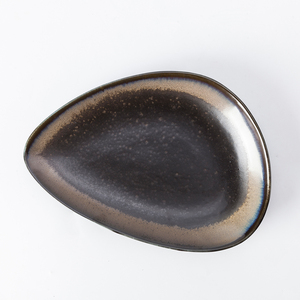 Yayu-placa <span class=keywords><strong>triangular</strong></span> retro para lavavajillas, placa de cerámica japonesa de color bronce y negro, para el hogar - Product Image 4