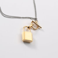 Collier pendentif cadenas bicolore en acier inoxydable avec double chaîne et fermoir à bascule pour femme, vente en gros